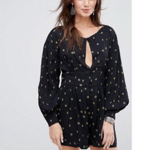 Free People Love Grows Long NWT Navy Romper - Picture 5 of 12